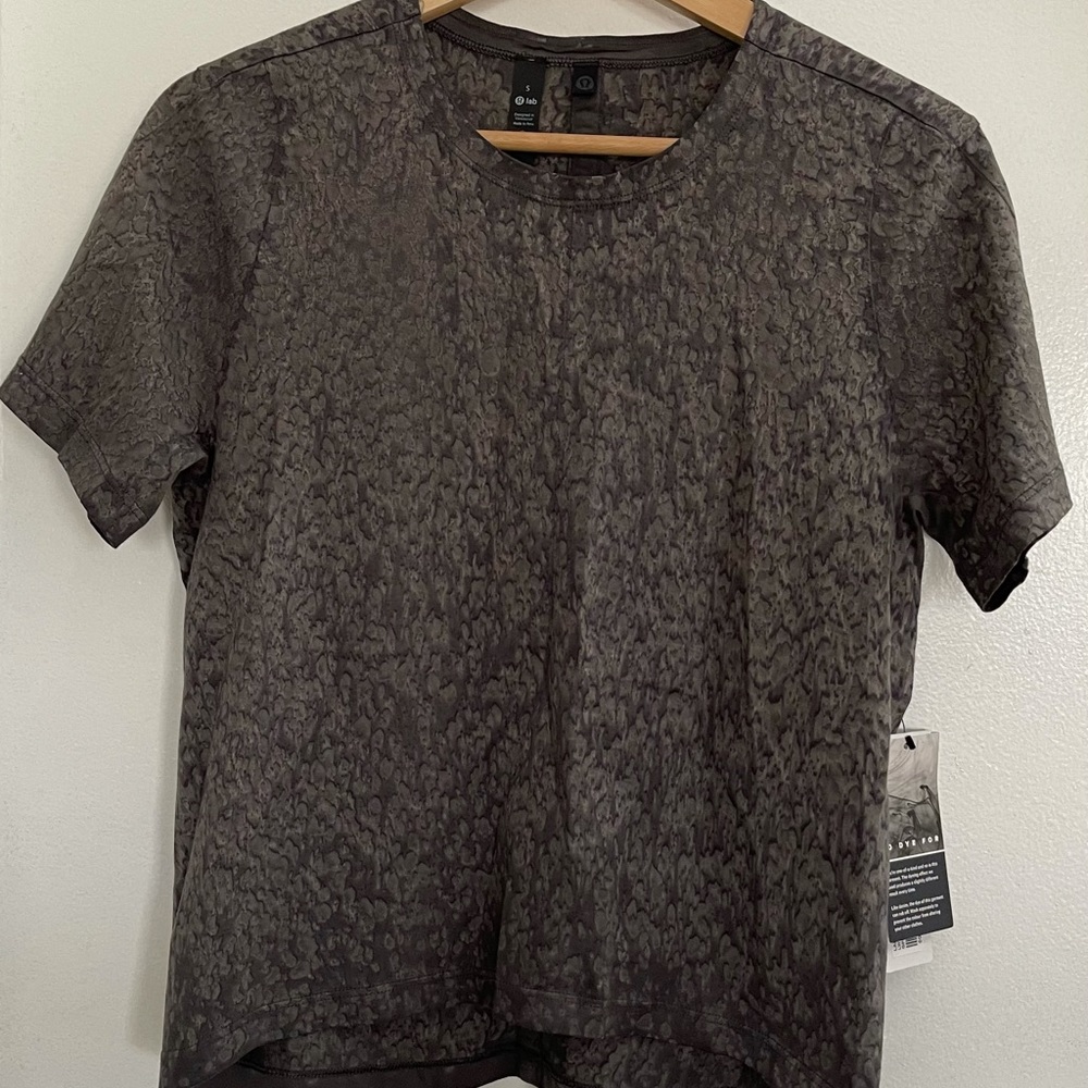 lululemon lab skreppa short sleeve